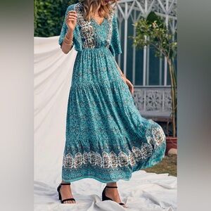PRETTYGARDEN Boho Floral V Neck Maxi Dress